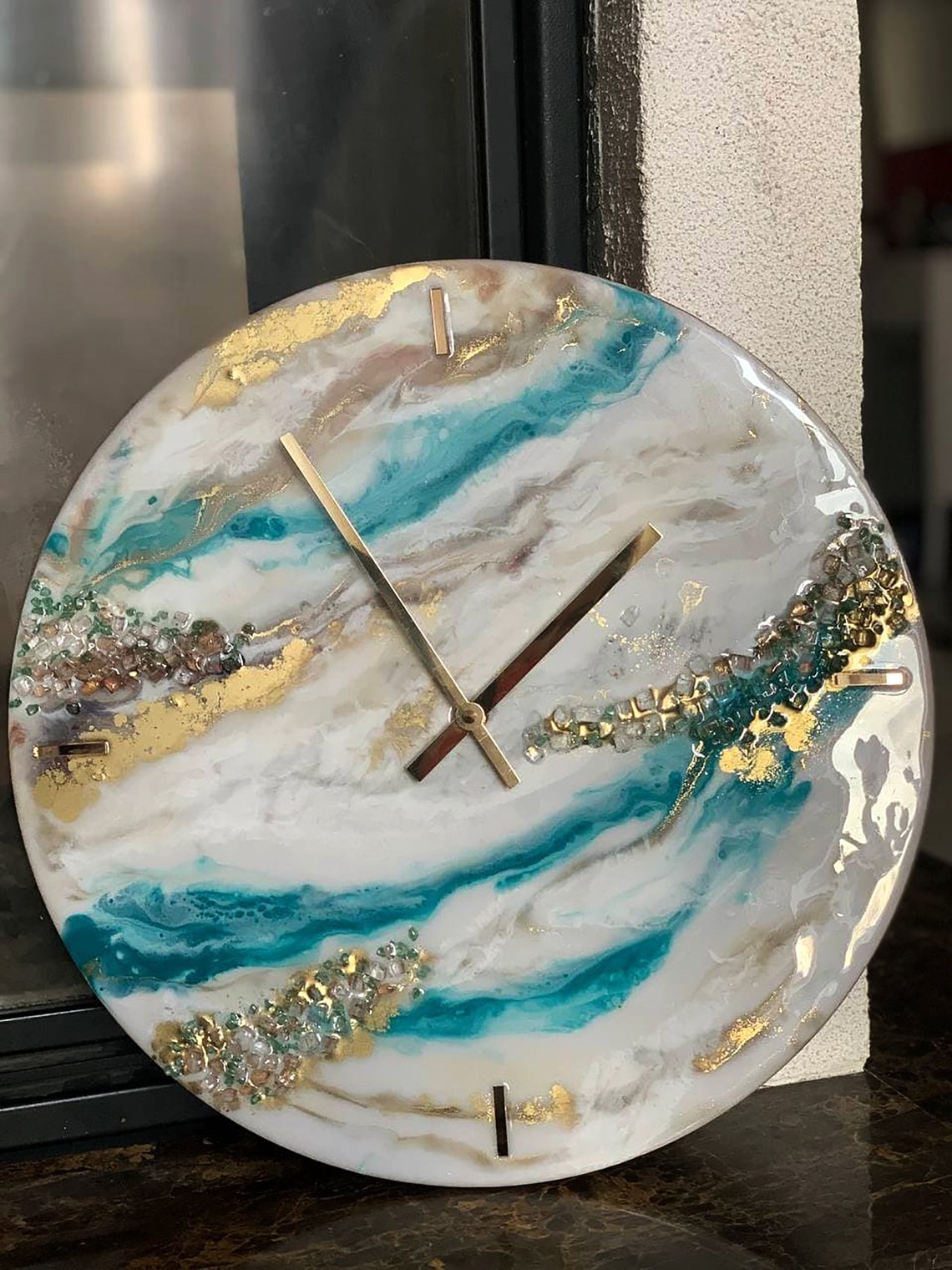 Resin wall clock marble effect / functional resinart round Etsy