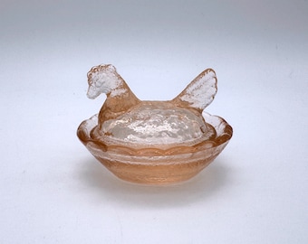 Pink Clear Glass Vintage Style Mini Nesting Chicken Hen Salt Cellar Pinch Bowl Miniature Depression Style