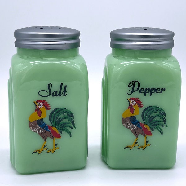 Jadeite GREEN Rooster SALT & PEPPER Shaker Set Vintage Style Kitchen Chicken