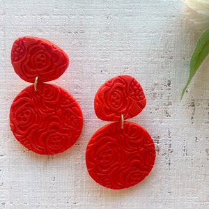 Flower textured  clay earrings| statement earrings| lightweight earrings| colorful clay earrings| handmade polymer clay earrings