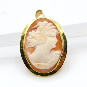 Gold Plated Cameo Pendant, Sterling Silver 925, Hand Carved Shell Pendant, Antique Pendant Italian Jewellery, Carved Art, Carved Angel, Gift