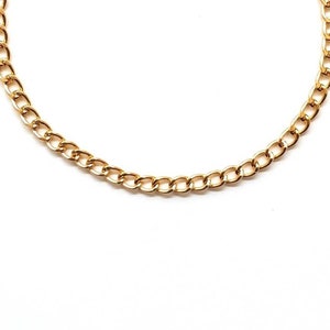 Necklace - Curb Chain Necklace Gold