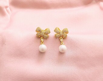 Earrings - Bow Pearl Earrings