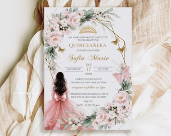 Blush Pink Floral Quinceamaßa Einladung Vorlage (DIY bearbeitbar)