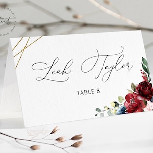 SARAH - Modello per segnaposto per matrimoni della Marina di Borgogna, Modello per segnaposto per matrimonio floreale, Modello per biglietto con nome di nozze rosso bordeaux, Segnaposto modificabile