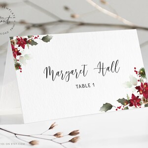 Plantilla de tarjeta de lugar de boda de invierno, tarjeta de lugar de cena de Navidad, tarjeta de lugar de boda editable, tarjeta plana tipo tienda Poinsettia Holly, FELIZ