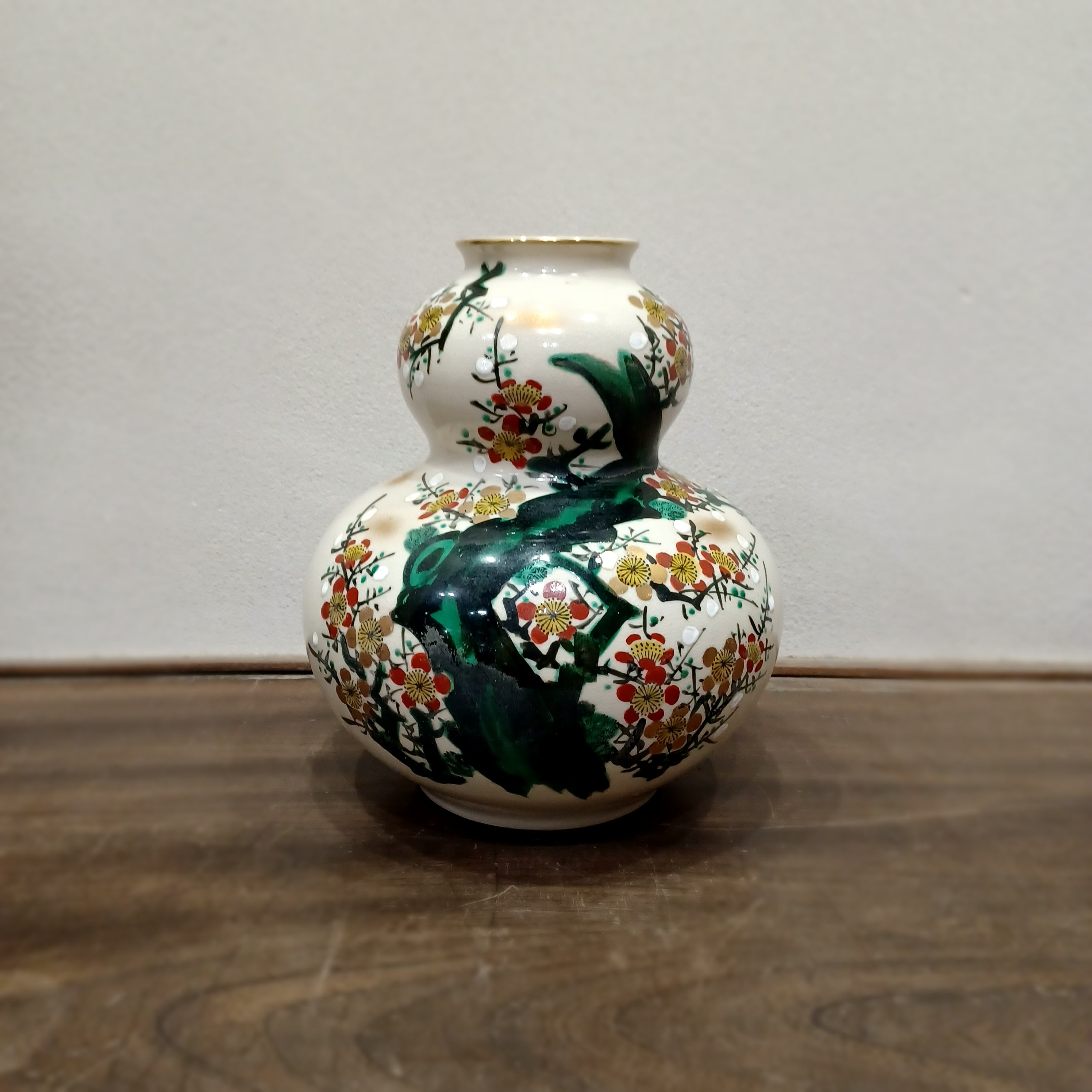 Hand shaped vase - Etsy 日本