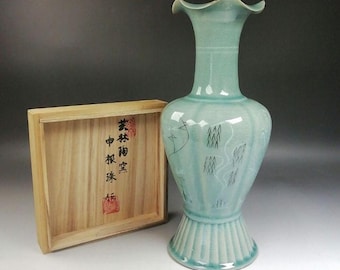 高麗青磁花瓶、東洋鶴陶器、署名入り - Etsy 日本