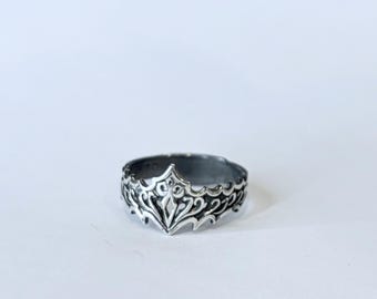 Anillo de corona del Señor Oscuro de fantasía