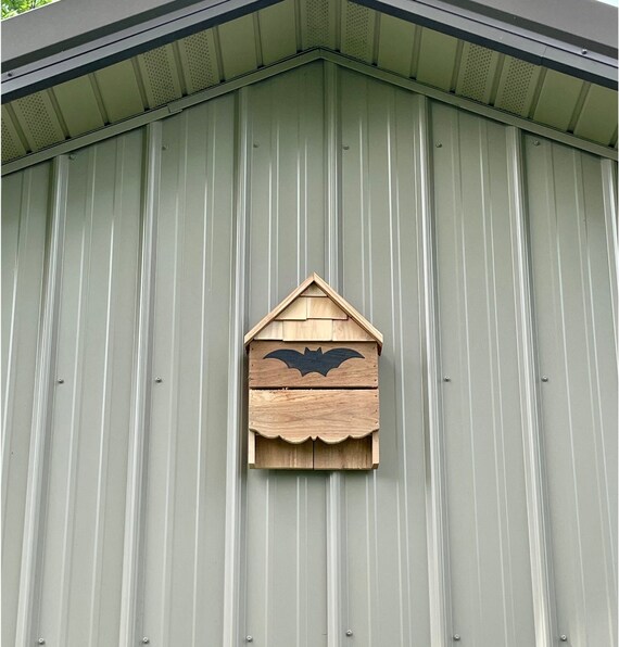 Insect Pest Control Bat Box House Handcrafted Cedar Single Chamber 