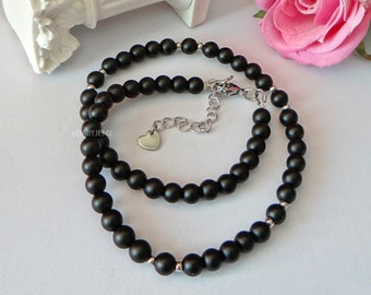 Collier ras de cou noir, femme, collier de perle noires, classique, simple, perle 6mm, pierre naturelle onyx, perles intercalaires acier