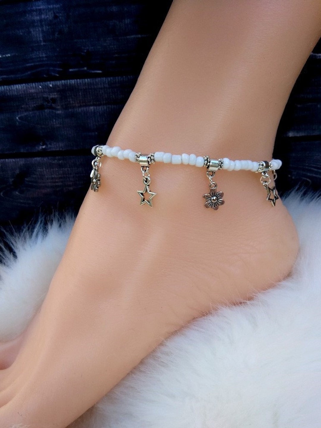 Cavigliera Regolabile Con Cuore, Nastro Di Raso Nero E Decorazione Oro. In Confezione Regalo Con Biglietto "Viel Glück" E Sacchetto In Organza. Regalo Perfetto Per Donna. - 3
