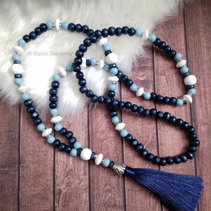 Long Collier-Sautoir en perles bois au style mala avec pompon, mode Bohème-chic, Hippie-Chic pour femme Blue