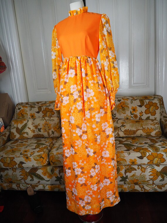 Vintage 1970s Orange Floral Maxi Dress // Long Sl… - image 2