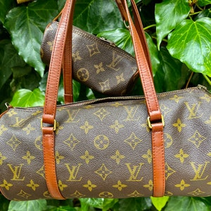 New in Alert: Vintage Louis Vuitton Papillon 19, stylish and cute. A  definite way to spice up your everyday wear. [SOLD] *all trademarks…