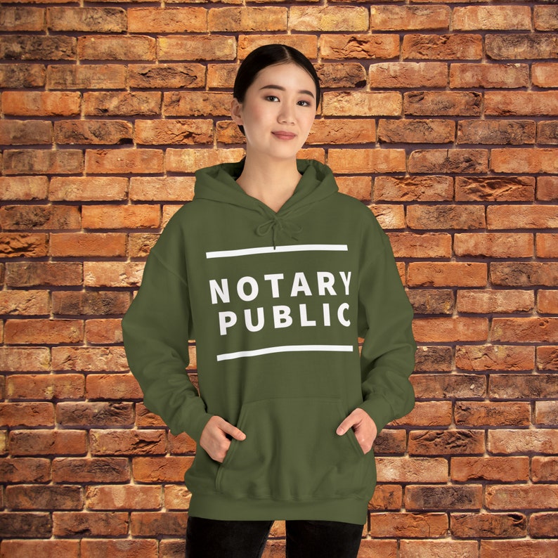 Chemise à capuche à imprimé audacieux Notary Public Sweat à capuche unisexe en mélange épais image 5