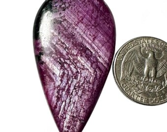 Cabujón de zoisita rubí natural, piedra suelta en forma de pera (55x29x6 mm)