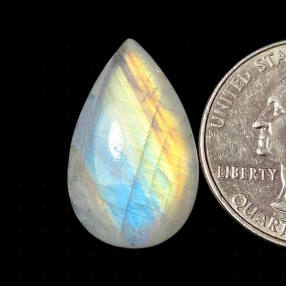 レインボームーンストーンカボション、ペアシェイプジェムストーン