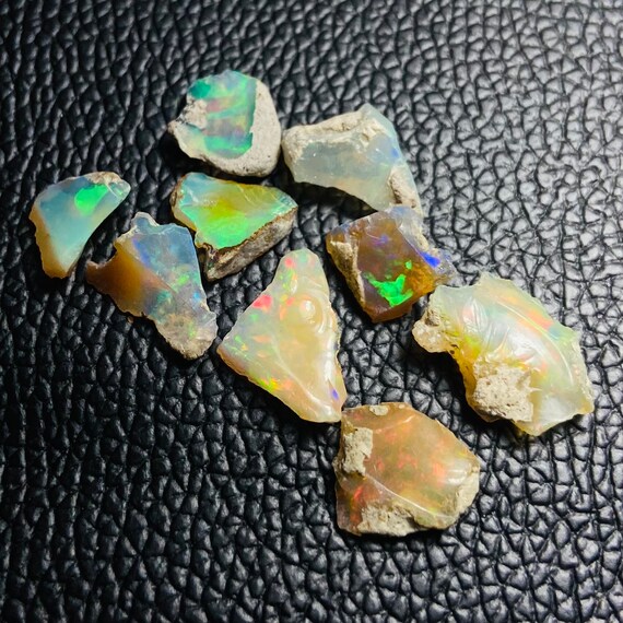 天然エチオピア産オパール原石、ルース宝石 11x8x7～16x11x4 MM、17 