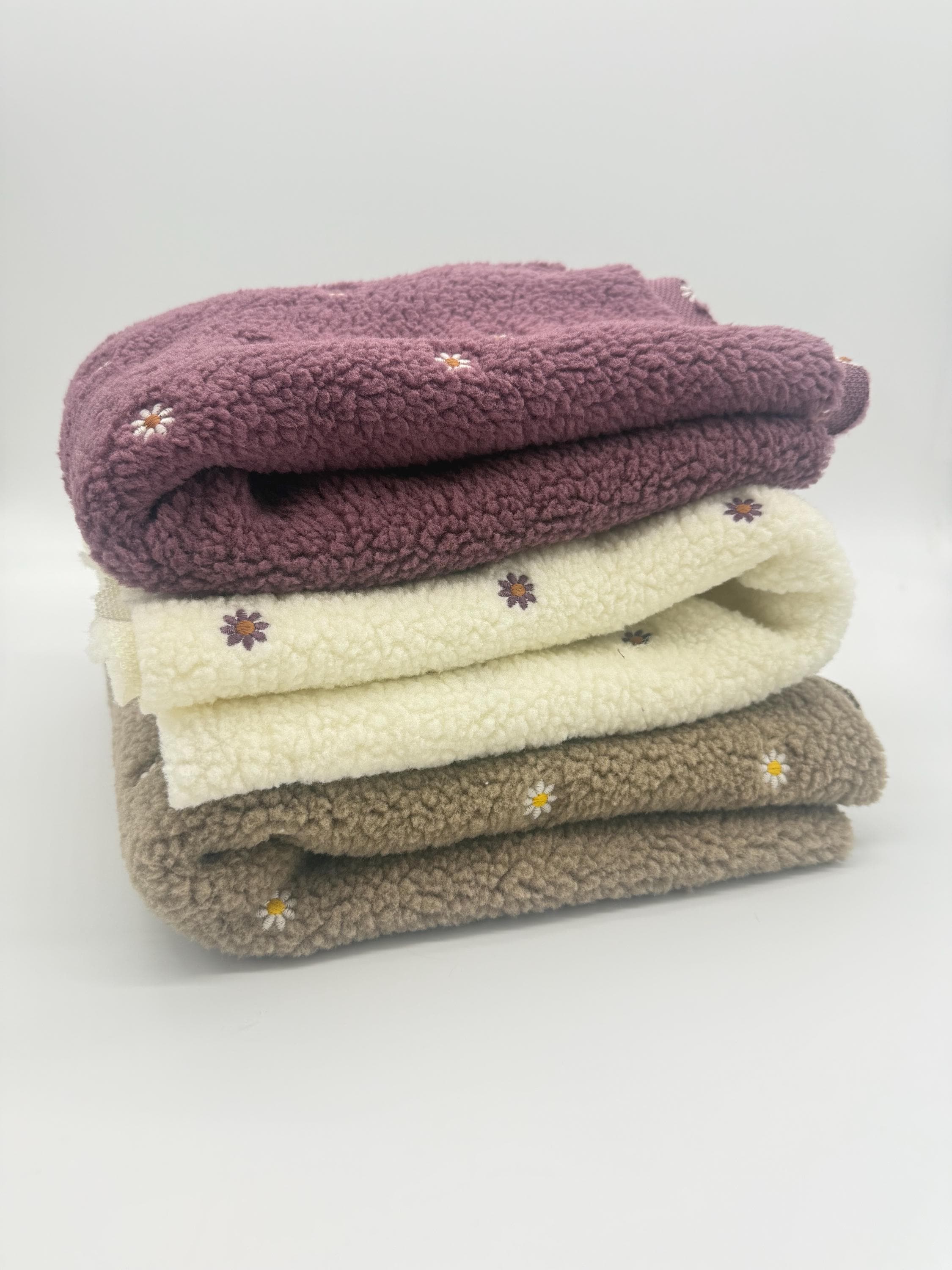 Traumbeere stoffe Österreich