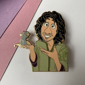 Bruno i Remy LE50 – Szpilka emaliowana inspirowana Disneyem – Przypinka Encanto – Kawaii Cute Pin – @magicalstudioco