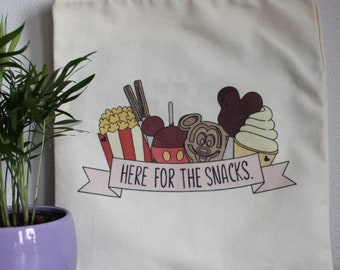 Tote bag Disney Snacks/ Here for the Snacks/ Disneyland/ Disney World/ Sac fourre-tout en coton naturel illustré