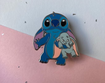 Enamel Pin - Stitch and Dumbo - Stitch and his little friends -  Kawaii Pins - @Magicalstudioco