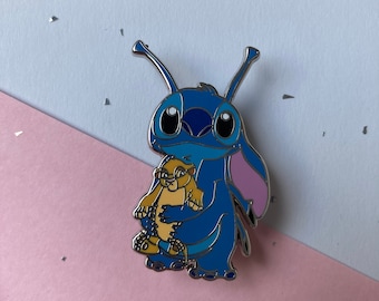 Emaille pins - Stitch and Simba - Stitch and his little friends - Disney emailpin - Kawaii pins - @Magicalstudioco