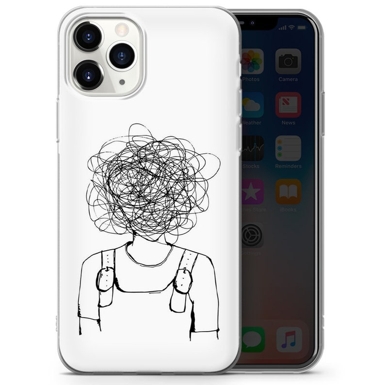 Puede incluir: Una funda de tel&eacute;fono blanca con una ilustraci&oacute;n en blanco y negro de una persona con la cabeza llena de l&iacute;neas enredadas. La ilustraci&oacute;n es un simple dibujo de l&iacute;nea.