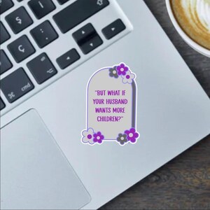 Recht van de vrouw om te kiezen grafsteen 2,5 inch sticker, koelkastmagneet, bumpersticker - Dark Humor vinyl decal ontwerp met bloemen voor feministen
