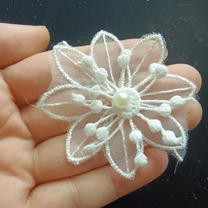 10 peças 55mm Organza bordado à mão 3D flores acessórios para cabelo joias acessórios DIY adesivos decorativos para casamento nupcial