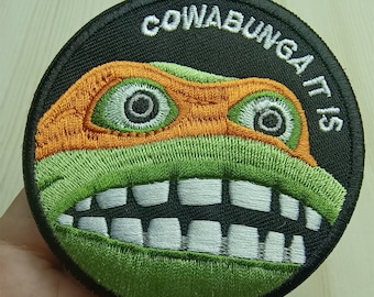 Outdoor Tactical Velcro Hand Embroidered Morale Badge Fabric Patch, Teenage Mutant Ninja Turtles Pattern Round Embroidery