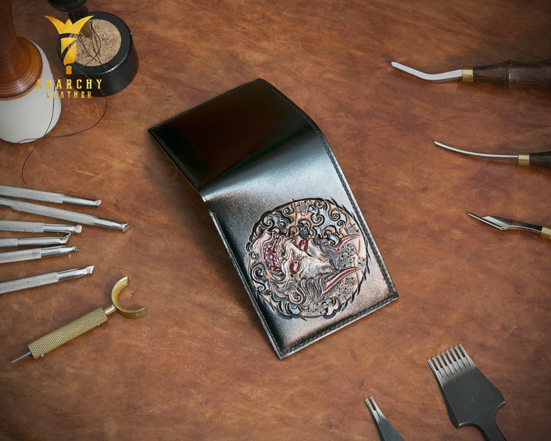 Present Hand-Painted Handmade Hand-Tooled Men/'s Wallet Custom Wallet Personalized Wallet Hannya Wallet Hand-Carved Gift