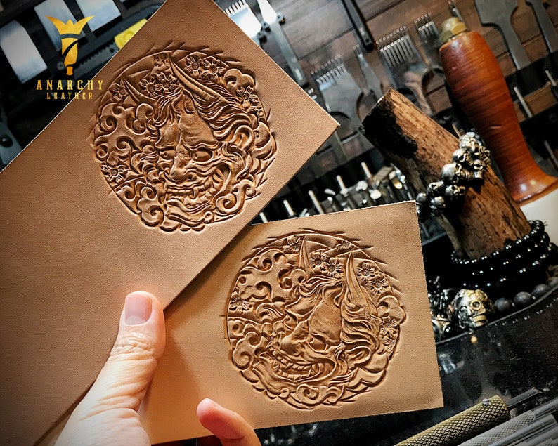 Present Hand-Painted Handmade Hand-Tooled Men/'s Wallet Custom Wallet Personalized Wallet Hannya Wallet Hand-Carved Gift