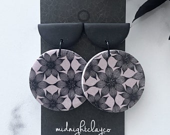 black floral earrings, circle earrings, statement earrings clay, handmade jewelry for women, mothers day gift for daughter, best sellers