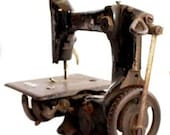 Indian AntiqueVintage Sewing Machines Hand Crank A Decorative Showpiece Rare 75 year old