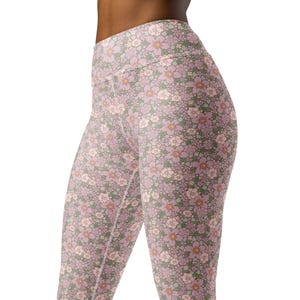 Soft Girl Aesthetics - Pink Pastel Flowers Yoga Leggings | Wildflowers High-Waisted Yoga Pants | Y2K Coquette Preppy Boho Aesthetic Clothes