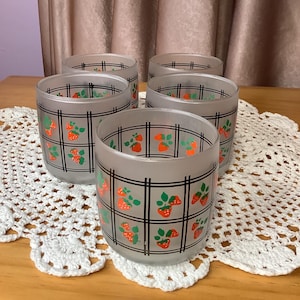 Vintage Anchor Hocking Frosted Strawberry Glasses set of 5