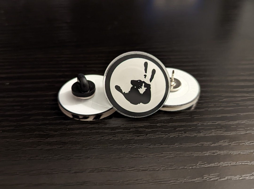 Hand Print. Pin Roland Deschain Handprint Pin | 1.25