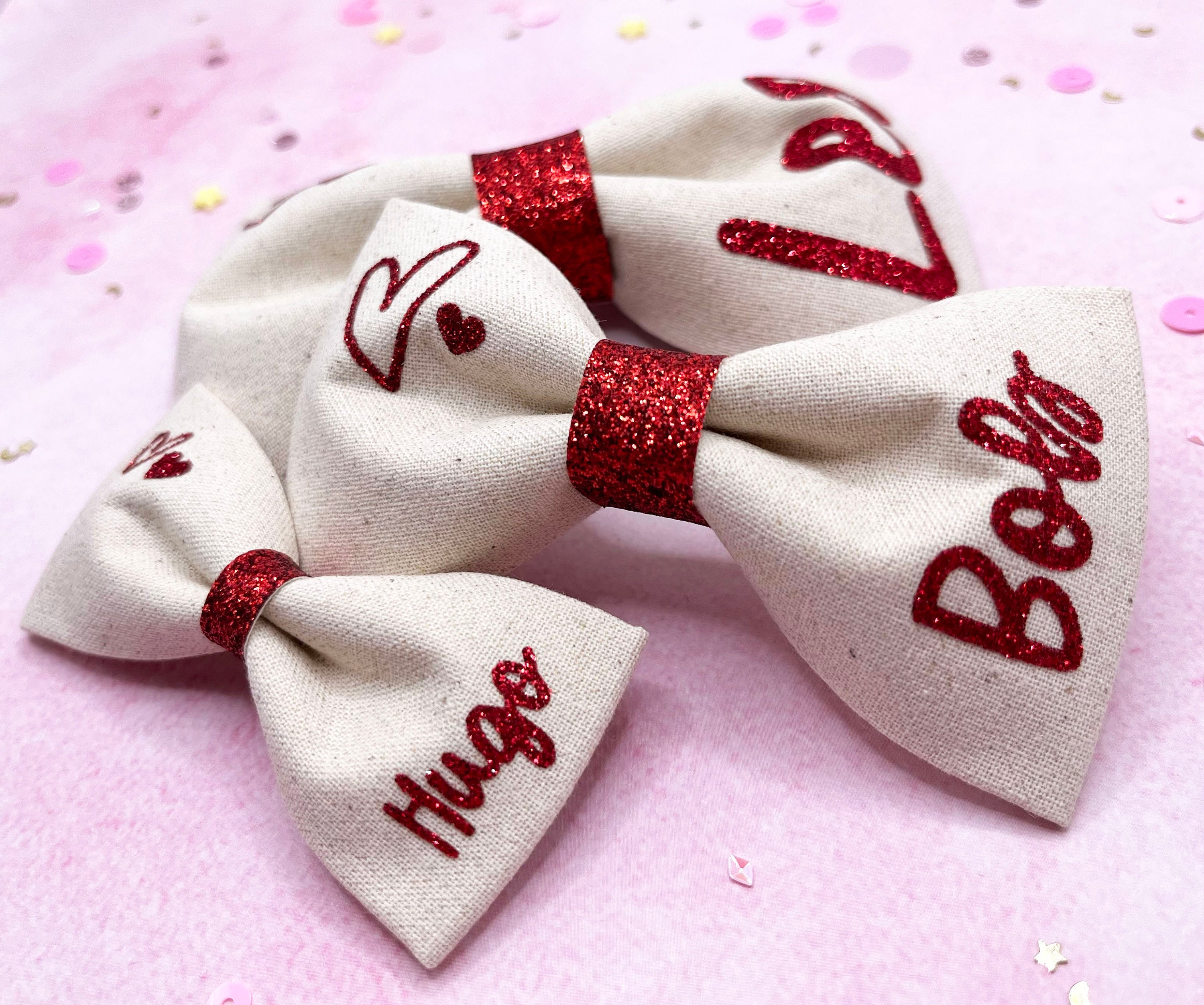  Bowtie Valentine Puppy Ice Hockey Puck : Sports & Outdoors