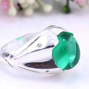 Emerald Men&#39;s Ring, Solid 14k White Gold Ring, Handmade Ring, Gemstone Ring, Promise Ring, Wedding Anniversary Ring, Gift For Him