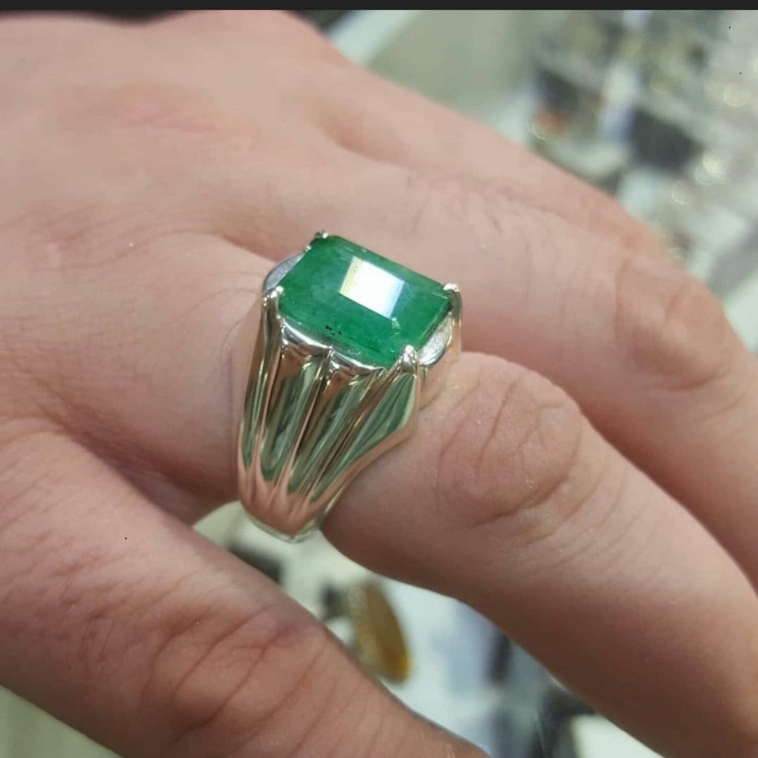 Natural Emerald Men