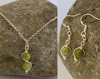 Peridot Necklace and Earrings, Green Gemstone Necklace, Peridot Earrings Dangle, August Birthstone, August Birthday Gifts For Her.
