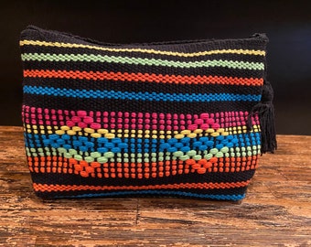 Cosmetic zippered bag | travel pouch | toiletry bag | handwoven | 100% cotton | travel bag | Zapotec iconography