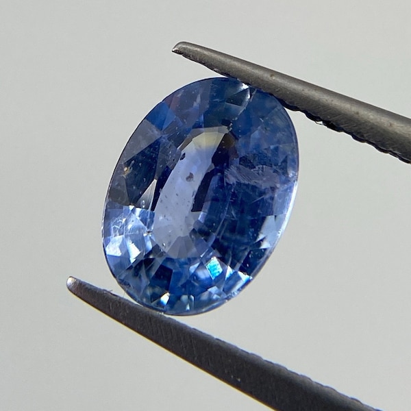 Natural Light Blue Sapphire 1.51 carat. , Oval, Heated, Origin: Sri Lanka(Ceylon)