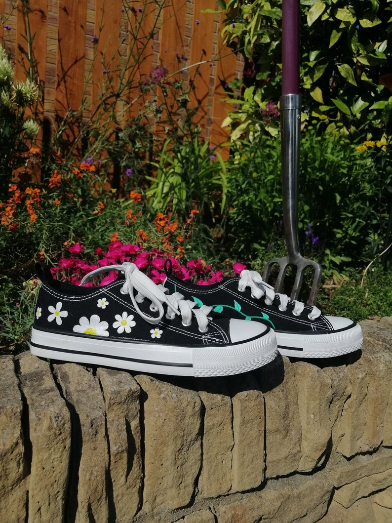 converse with little flowers