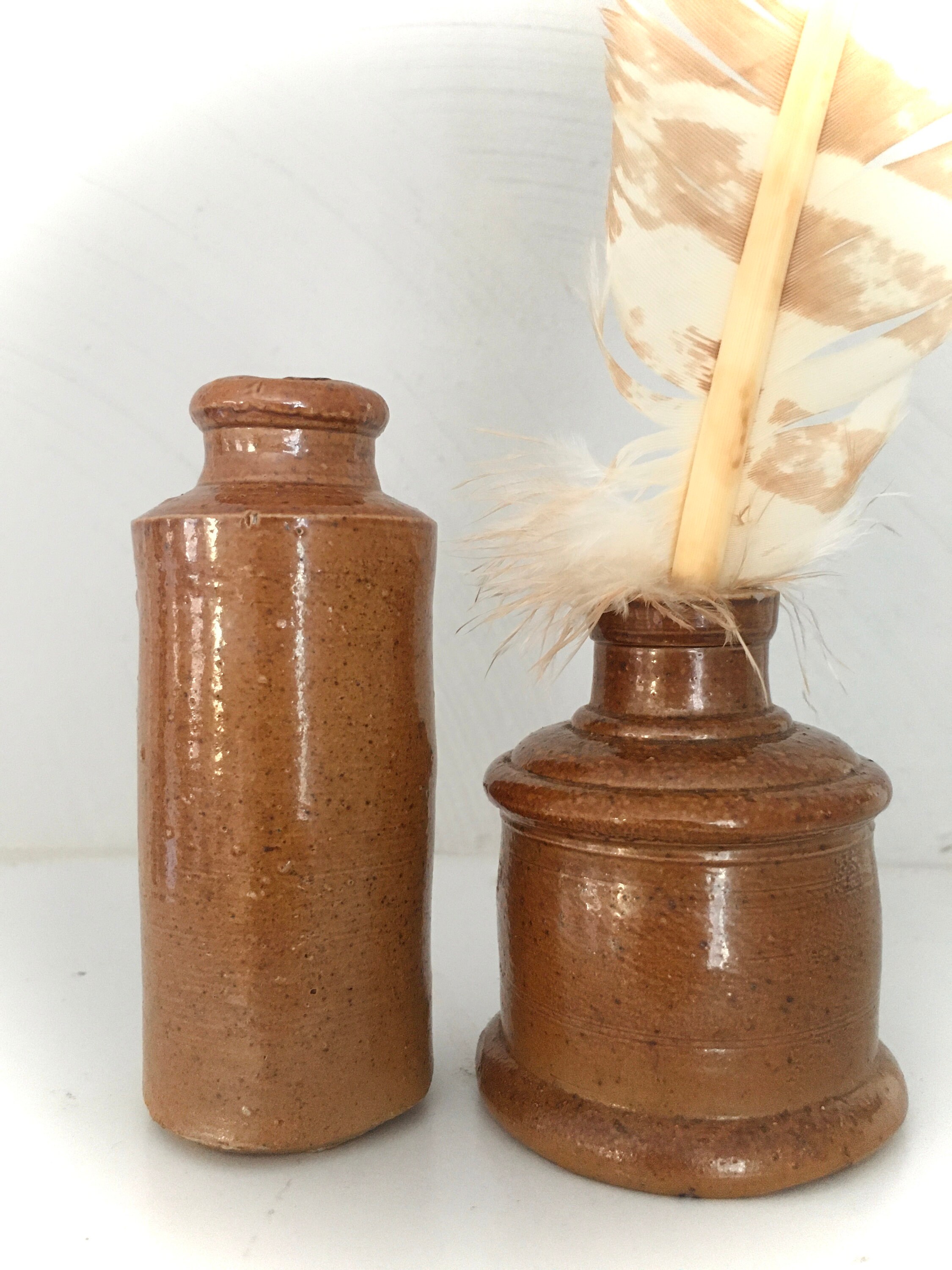 ハンドメイドインク壺 (積み革製落とし・陶磁器) ハンドメイドインク壺 (積み革製・落とし陶磁器)