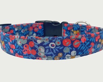 Liberty Wiltshire Berry Dog Collar | Adjustable | Strong Webbing | Strong Buckle | Washable | Matching  Lead can be purchased separately