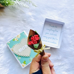 Cadeau fête des mères Bouquet de roses Boîte d'allumettes Cadeau pour maman - Cadeaux d'anniversaire pour une maman pour un million de remerciements Mini panier