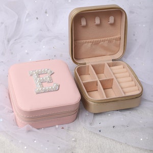 Gepersonaliseerde juwelendoos - gepersonaliseerd cadeau voor bruidsmeisjes - bruidsmeisje voorstel cadeau-ideeën - reissieraden geval verjaardagscadeau